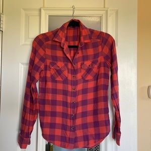 American Eagle Outfitters Flannel (size: xs) reddish orange and purple colors.